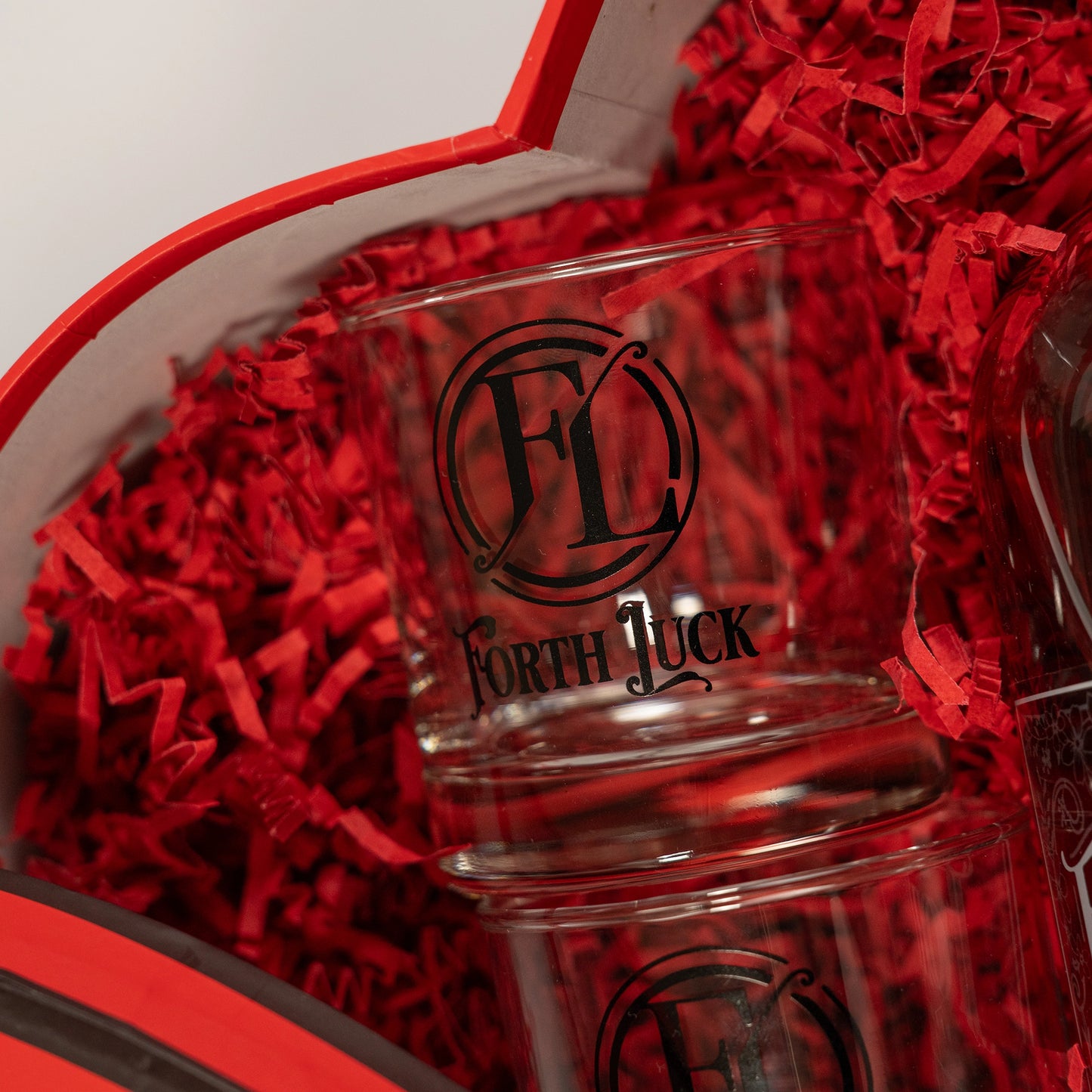 XL Valentines Gift Box 700ml Double Glass